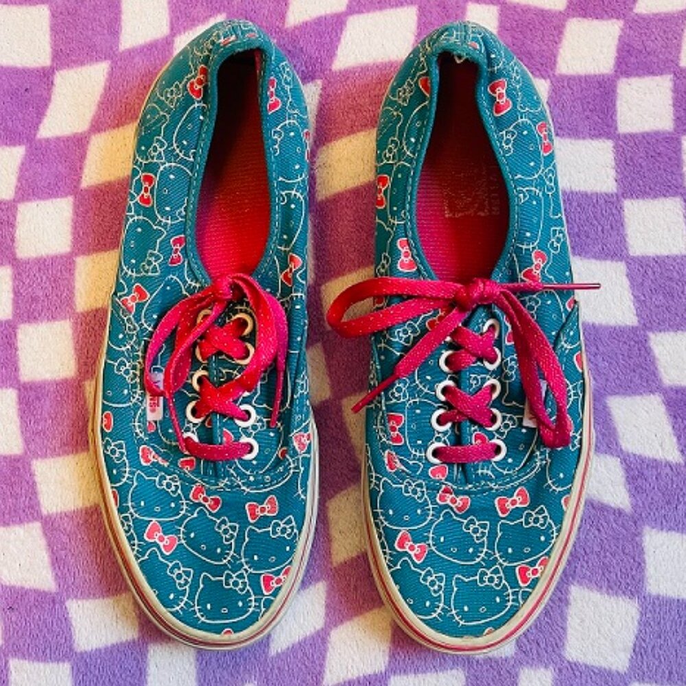 blue & pink Hello Kitty Vans size 9